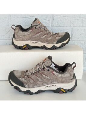 Merrell Women's Moab 3 hiking shoes
